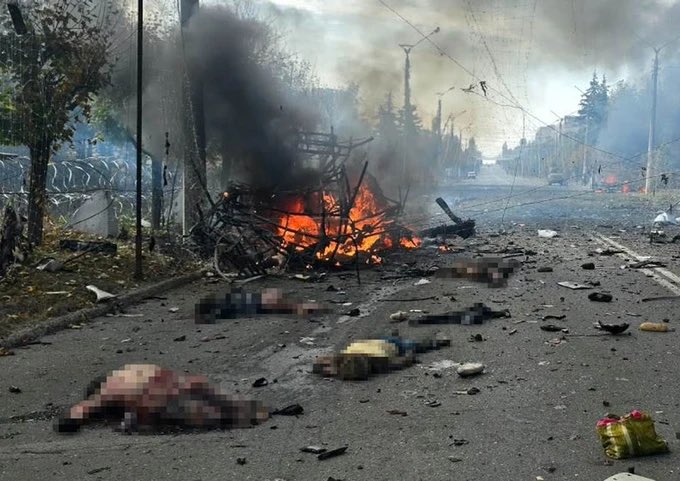 Најмалку 35 загинати во руските напади врз Украина