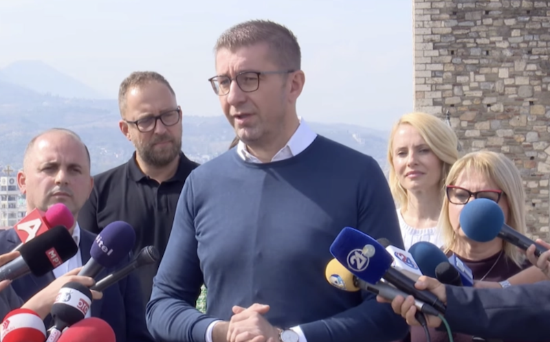 Мицкоски се радува што почнал дијалогот со Софија, очекува да продолжи и да се дојде до решение